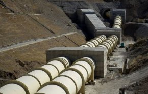 افتتاح طرح انتقال آب دریا به فلات مرکزی با دستور پزشکیان