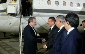 ورود عراقچی به باکو 