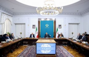 الرئيس الايراني: من اولوياتنا تطوير العلاقات مع الدول الجارة