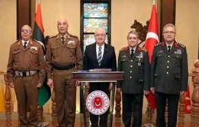 من هو رئيس الأركان الليبي ومن كان برفقته في الطائرة المنكوبة؟