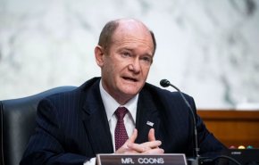 واکنش سناتور آمریکایی به اظهارات مداخله‌جویانه ترامپ درباره ایران
