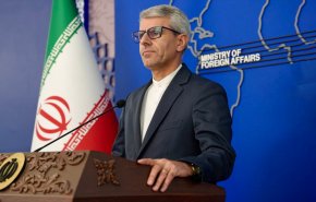 إيران تقرأ ما بين السطور وتحذر من سيادة قانون الغاب 