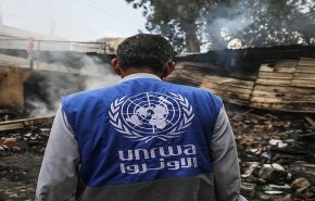 حماس تطالب 'أونروا' التراجع عن قرار إنهاء عقود موظفيها وتصفه بـ'الجائر'