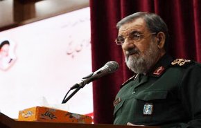 رضائي: اقتدارنا ثمرة تضحيات شعبنا بالدفاع المقدس واثارة الاعداء للنووي مجرد ذريعة