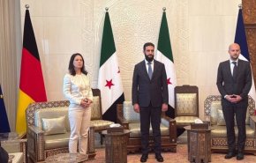 الجولانی با مکرون در مورد اوضاع داخلی سوریه گفت و گو کرد