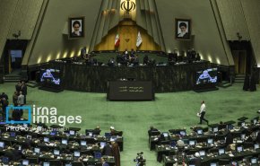 جلسه علنی مجلس آغاز شد/ بررسی طرح تجمعات و راهپیمایی‌ها در دستور کار نمایندگان