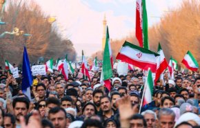 الحرس الثوري الايراني يدعو إلى حشد شعبي حاسم ضد الفوضى وحرب الاعداء