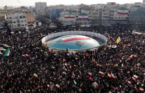 مظاهرات حاشدة في طهران تؤكد نبذ الإرهاب ودعم الوحدة الوطنية 