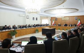 پزشکیان: اگر رضایت مردم را داشته باشیم، تلاش‌ دشمنان راه به جایی نخواهد برد