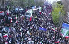 عبر تشييع الشهداء.. إيران ترسل رسالتها: الإرهاب لن يمر