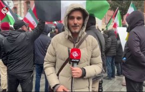 وقفة أمام القنصلية الإيرانية في إسطنبول رفضا للتهديدات الأمريكية