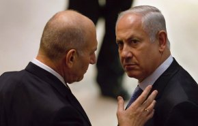 أولمرت ولابيد يهاجمان نتنياهو..مجرد دمية بيد أمريكا وترامب