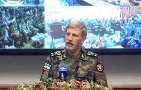 قائد الجيش الايراني: وحدة القوات المسلحة ضمانة للامن القومي
