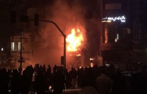 واکنش سفارت ایران در ژاپن به اعتراف سناتور آمریکایی به حمایت از تروریست‌های مسلح