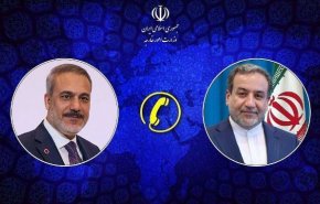 گفت‌وگوی تلفنی وزرای خارجه ایران و ترکیه در باره تحولات منطقه و کاهش تنش ها