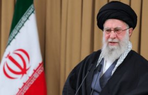 بیانیه اسقف‌ها، کشیشان و اندیشمندان جهان در حمایت از رهبری