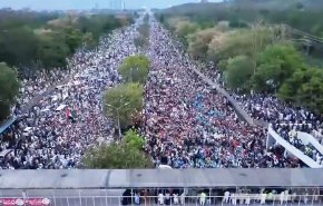 إدانات باكستانية واسعة ضد مشاركة الحكومة في قوة الاستقرار الدولية بغزة