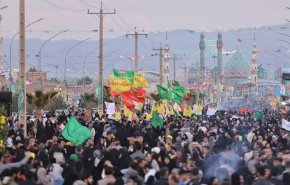 سیل جمعیت در مسیر طریق المهدی(عج) + ویدئو