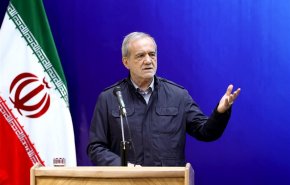 پزشکیان: حمایت همه‌جانبه از صنعت دارو اولویت دولت است