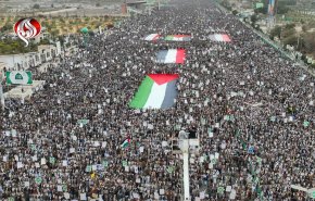 شاهد مسيرة مليونية في صنعاء لدعم الشعب الفلسطيني والانتصار له