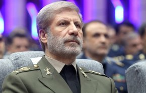 فرمانده کل ارتش: دشمن را به دقت رصد می‌کنیم