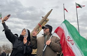 الشارع الايراني يدعم القوة الصاروخية لصون السيادة 