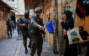 حملة اقتحامات واعتقالات واسعة في أنحاء الضفة الغربية