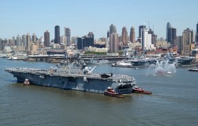 مرگ تفنگدار آمریکایی پس از سقوط از ناو جنگی؛ ۱۰ هواپیما و ۵ کشتی نتوانستند جنازه او را پیدا کنند