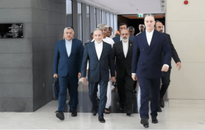 رويترز: مفاوضات إيرانية أمريكية تُعقد في جنيف يوم الثلاثاء
