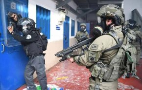 تنكيل وحشي بالسجون وقصف في غزة.. انتهاكات إسرائيلية متواصلة