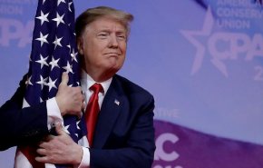 مرحله گذار در نظم جهانی؛ چرا ترامپ سیاست های تهاجمی درپیش گرفته است؟/ جایگاه جهان اسلام در نظم جدید