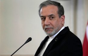 عراقجي في جنيف: لن نستسلم للتهديدات