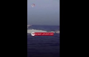 مناورات التحكم الذكي في مضيق هرمز