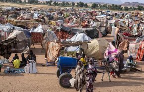 تصاعد القتال في السودان.. تحذير أوروبي من جرائم حرب ووصول قافلة إغاثة