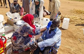 قتلى وجرحى من عمال الإغاثة بمسيّرات 