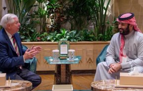 ولیعهد عربستان و لندسی گراهام درباره تحولات منطقه‌ای و بین‌المللی گفت‌وگو کردند