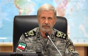 الجيش الإيراني يؤكد جاهزيته الكاملة في مواجهة أي حرب مركبة