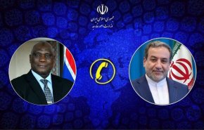 وزيرا خارجية إيران وغامبيا يؤكدان على تطوير العلاقات بين البلدين