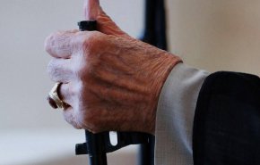 عراقچی: پرچمی که رهبر انقلاب برافراشت، بر زمین نخواهد ماند