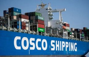 شركة صينية كبرى توقف الشحن البحري إلى موانئ الشرق الأوسط