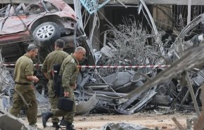 هجوم متزامن من إيران وجنوب لبنان يدك تل أبيب وحيفا وعسقلان