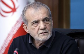 تكليف رئاسي بالتصدي للانفصاليين..بزشكيان يشيد بصمود أهالي كردستان