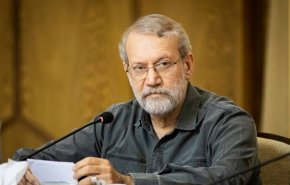 رسالة من ست نقاط: لاريجاني يخاطب الدول الإسلامية