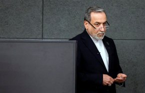 وزیر خارجه ایران خطاب به وزیر جنگ آمریکا: ورشکستگی اخلاقی خود را فریاد زدید