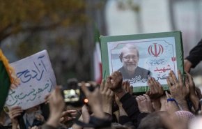 پیکر شهید لاریجانی و فرزندش در حرم حضرت معصومه آرام گرفت
