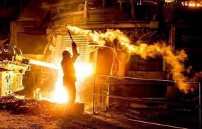 فولاد مبارکه اصفهان: عبور رکورد تولید فولاد ایران از مرز ۷.۵ میلیون تن/ پای کار ایستاده ایم