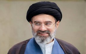 آية الله السيد مجتبى الخامنئي يشكر المرجعية والشعب العراقي على دعمهم لايران