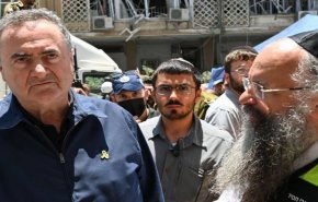 ضربات سنگین موشکی ایران؛ سرکردگان رژیم صهیونیستی را به محل خسارت دیده کشاند