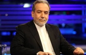 عراقجي: منع سفن المعتدين بمضيق هرمز إجراء قانوني لوقف العدوان