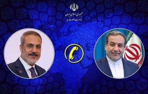 رایزنی تلفنی عراقچی و همتای ترکیه ای 